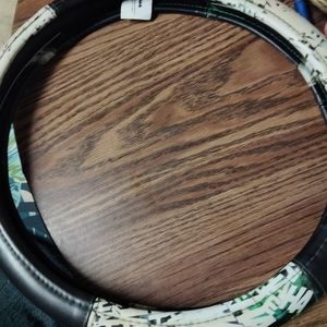 Joker steering wheel cover